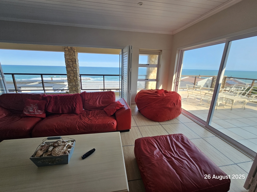 6 Bedroom Property for Sale in Jongensfontein Western Cape